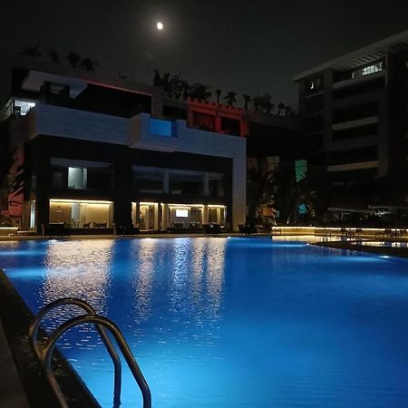 Parkside Boutique 3 Bbr Serviced Apartment - Ocean Blue - Near Airport Cairo Exterior foto
