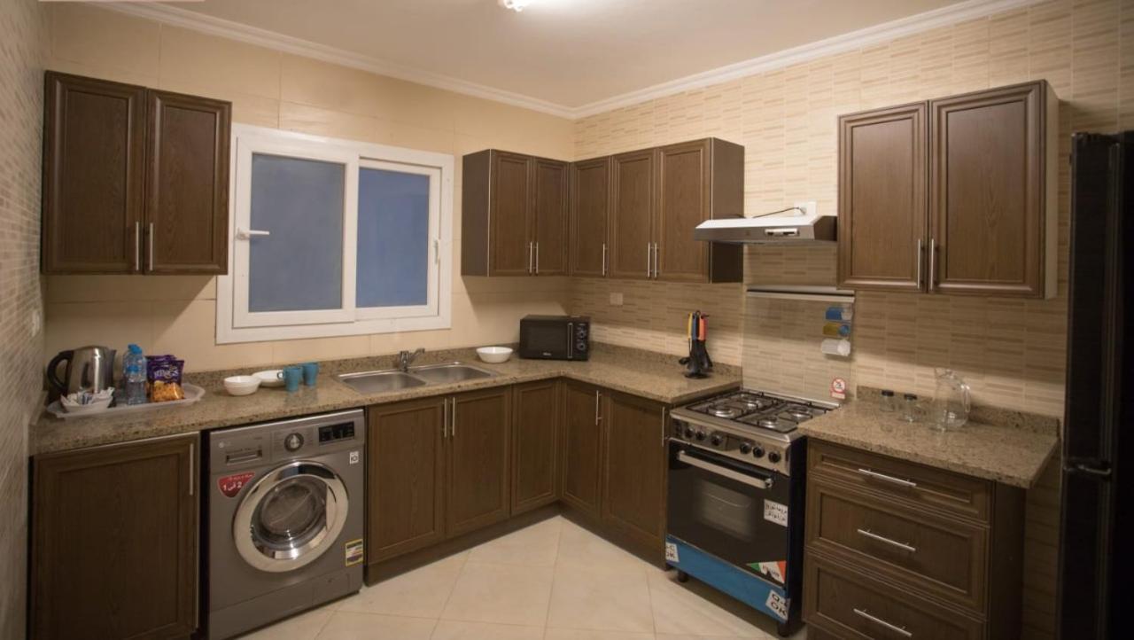 Parkside Boutique 3 Bbr Serviced Apartment - Ocean Blue - Near Airport Cairo Exterior foto